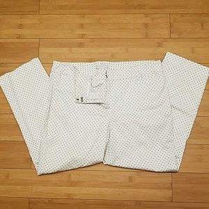 New York & Company pokla dot stretch capris